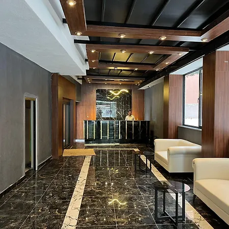Istanblu Atasehir מלון 3*