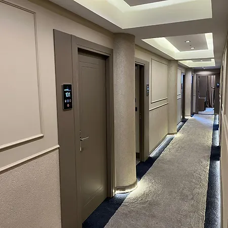 Hotel Istanblu Atasehir 3*